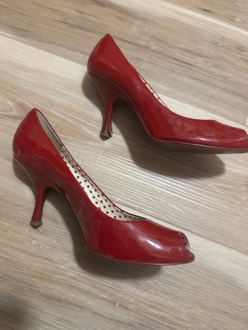 BCBGIRLS Red Patent Leather Peep Toe Heels Polka Dot Size 8B / 38